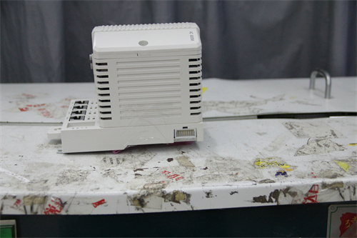 ABB PM864