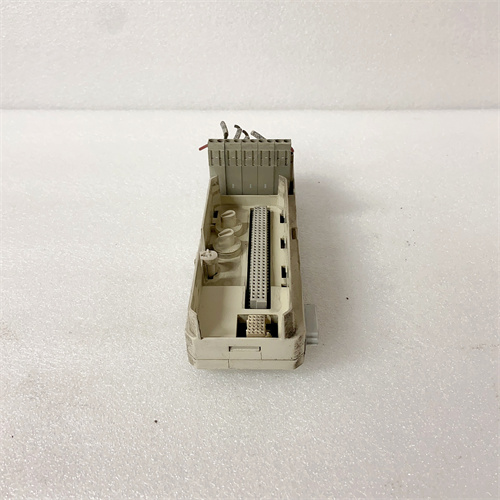 TU810